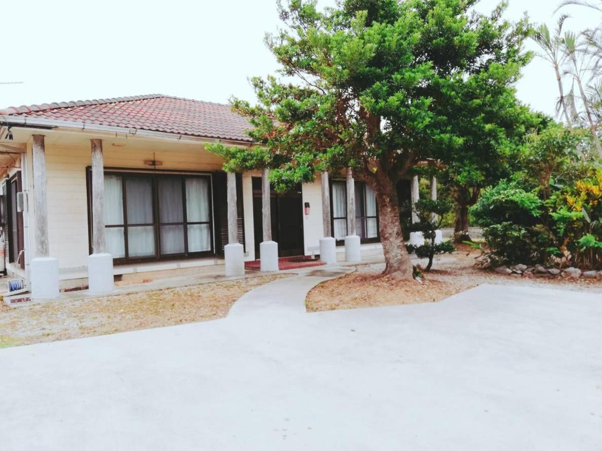 Kakazu Cottage Motobu Kültér fotó